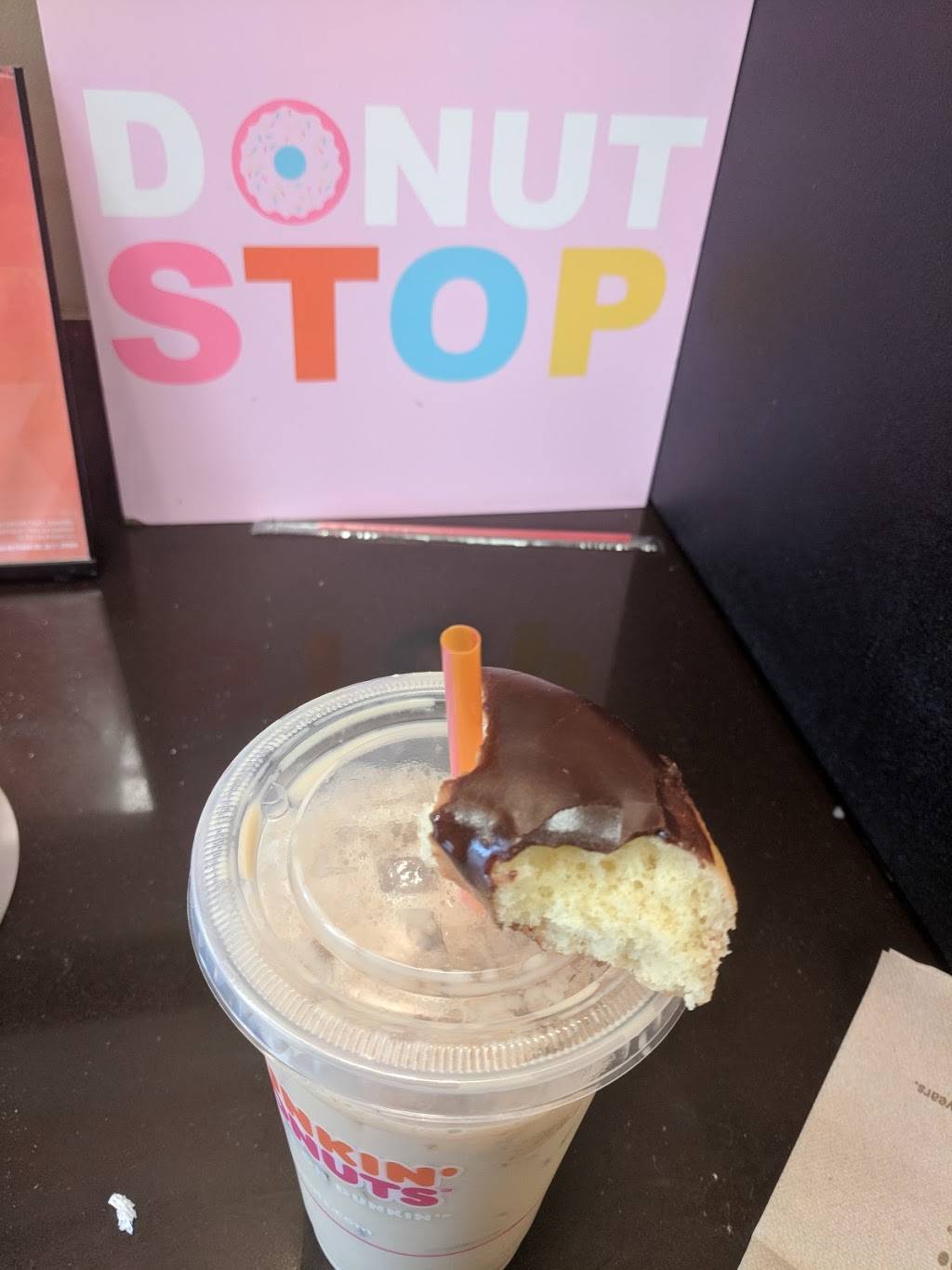 Dunkin | cafe | 6842 Whitestown Pkwy, Zionsville, IN 46077, USA | 3177690283 OR +1 317-769-0283