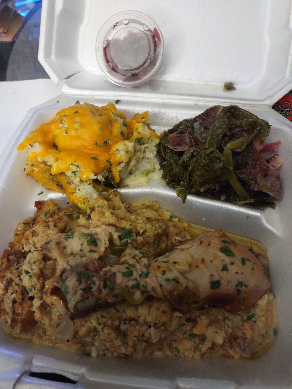 Old Fashion Seafood Basket & More | restaurant | 4805 Spring Ave, Dallas, TX 75210, USA | 4698720016 OR +1 469-872-0016