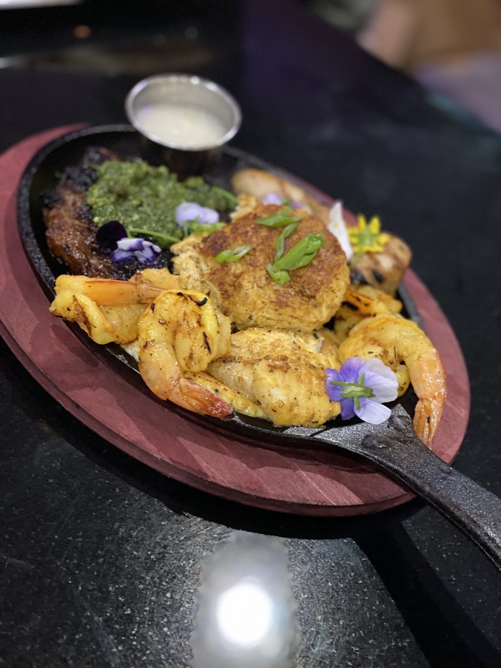 Canvas Social Cuisine | restaurant | 411 Granby St, Norfolk, VA 23510, USA | 7579376220 OR +1 757-937-6220