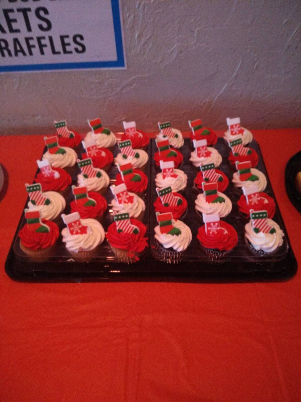 Kennys Tavern | restaurant | 4227 Fulton Rd, Cleveland, OH 44144, USA | 2163980533 OR +1 216-398-0533