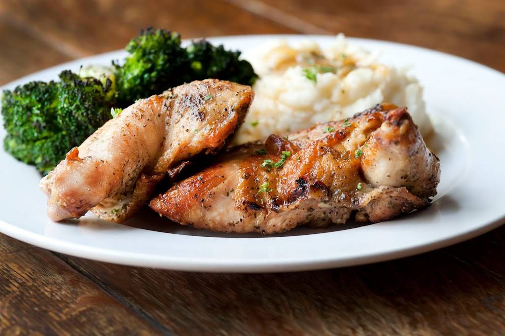 Tumans Tap and Grill | restaurant | 2159 W Chicago Ave, Chicago, IL 60622, USA | 7737821400 OR +1 773-782-1400