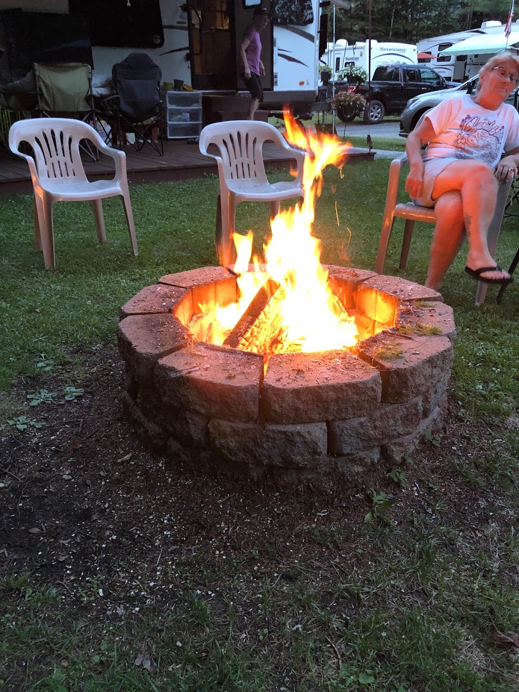 Alpine Valley RV Park & Campground | meal takeaway | 1111 Main St, Concord, VT 05824, USA | 8026959933 OR +1 802-695-9933