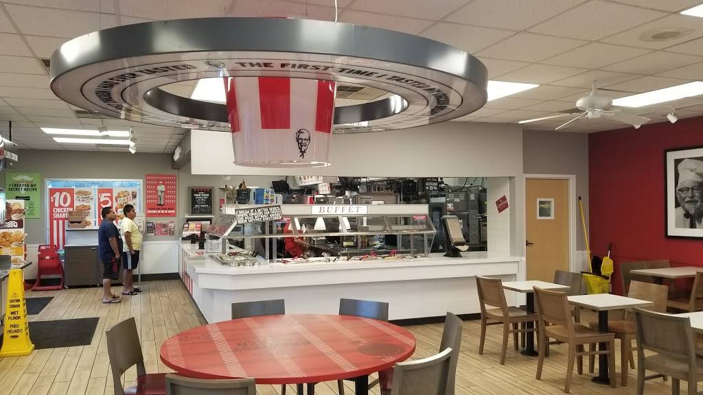 KFC | restaurant | 321 Summerhill Dr, Lake Elsinore, CA 92532, USA | 9512454060 OR +1 951-245-4060