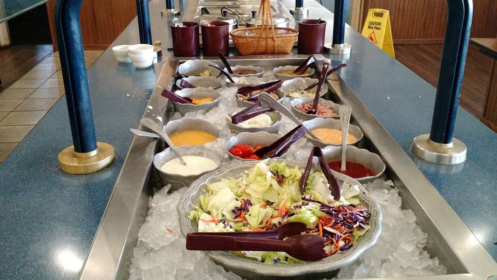 Junies | restaurant | 100 Plaza Dr, Elk Run Heights, IA 50707, USA | 3198338021 OR +1 319-833-8021