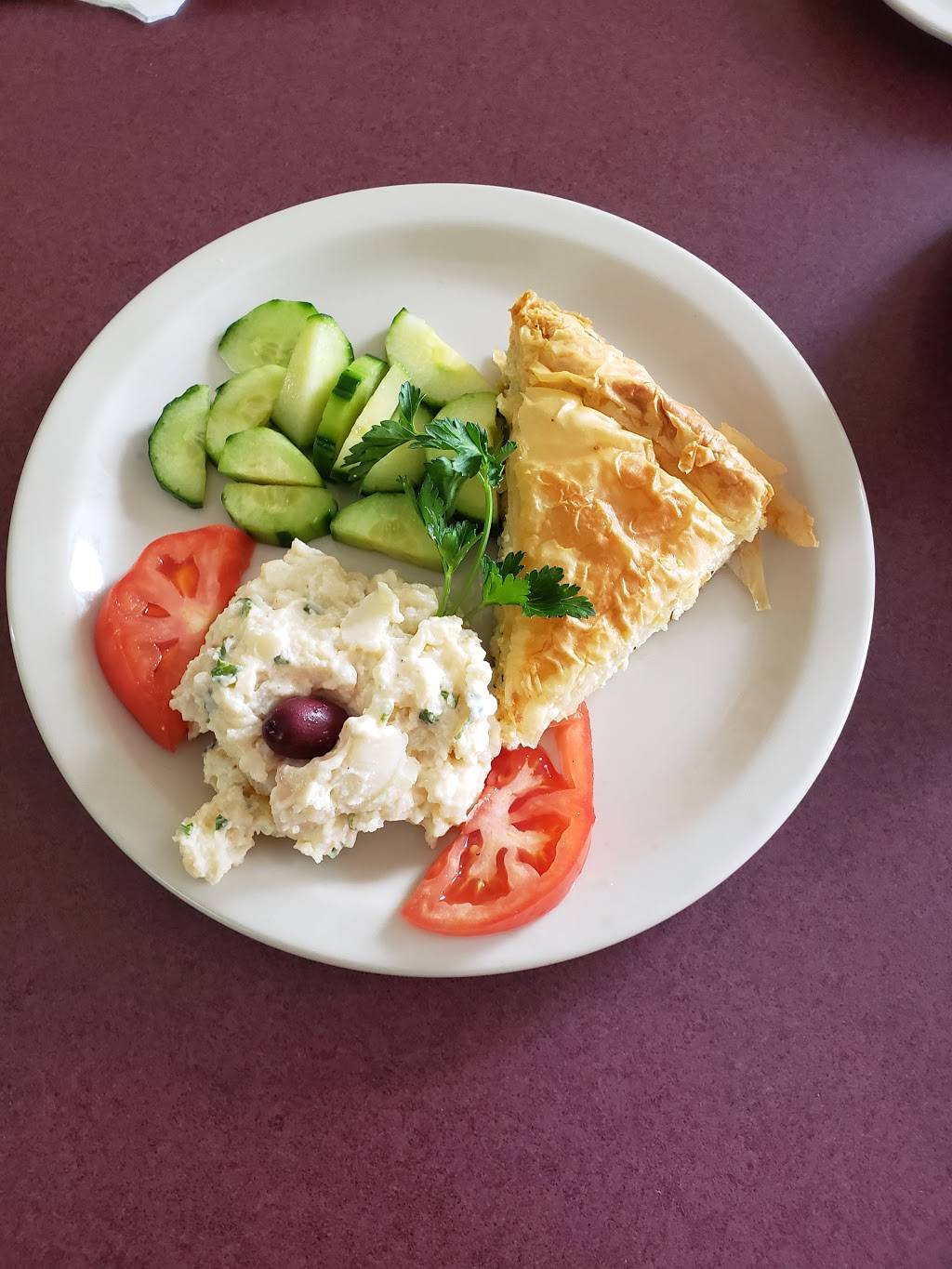 Athens star grill | restaurant | 459 Athens St, Tarpon Springs, FL 34689, USA | 7274839277 OR +1 727-483-9277