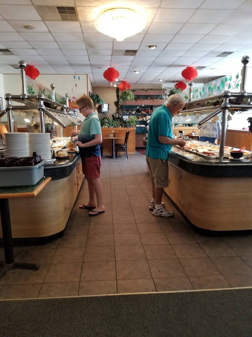 China Garden | restaurant | 2016 Cedar Plaza Dr #3, Muscatine, IA 52761, USA | 5632886943 OR +1 563-288-6943