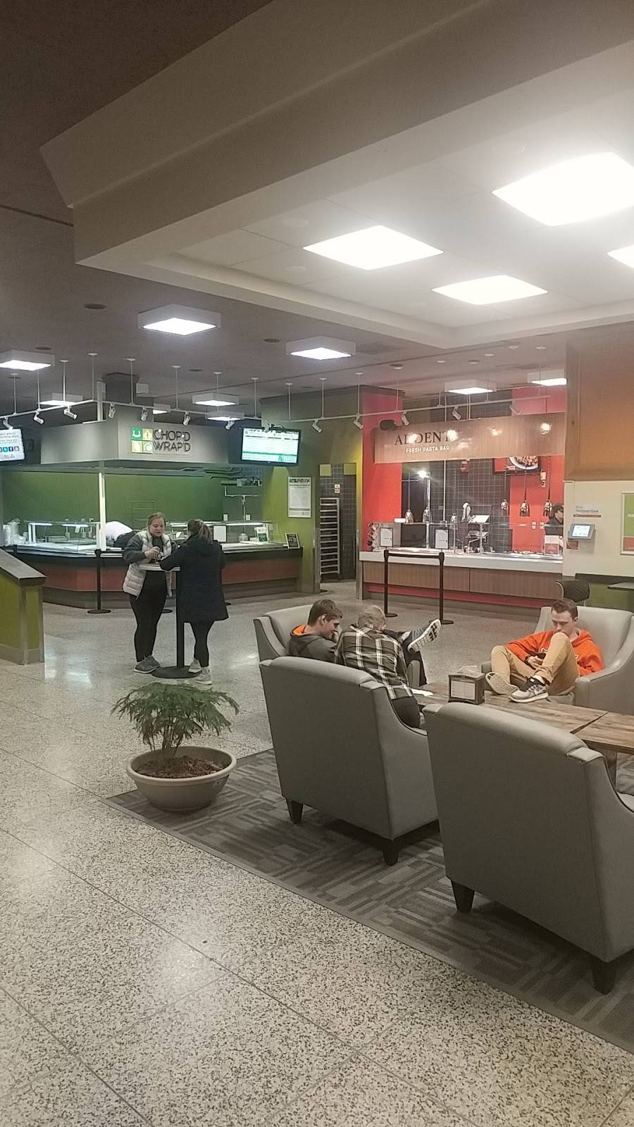 Kreischer Sundial | restaurant | 311 Mercer Rd, Bowling Green, OH 43403, USA | 4193723330 OR +1 419-372-3330