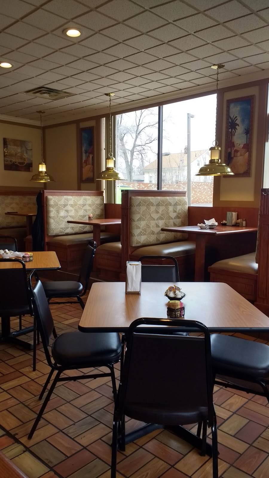 Ellies Grill | restaurant | 2033 Coolidge Hwy, Berkley, MI 48072, USA | 2486914441 OR +1 248-691-4441