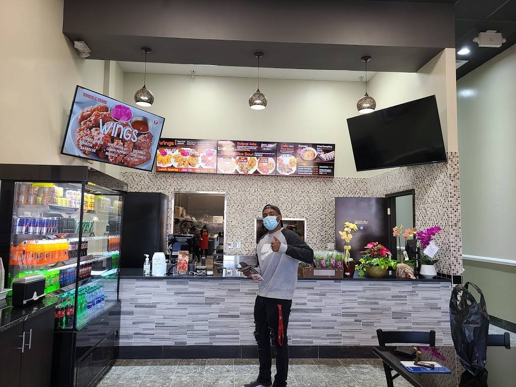 Kims Wings and More | restaurant | 5510 W Colonial Dr Ste 106, Orlando, FL 32808, USA | 4074402733 OR +1 407-440-2733