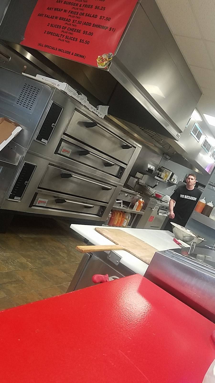 Big Richards | restaurant | 39 Richard Ave, Shippensburg, PA 17257, Shippensburg, PA 17257, USA | 7173003737 OR +1 717-300-3737