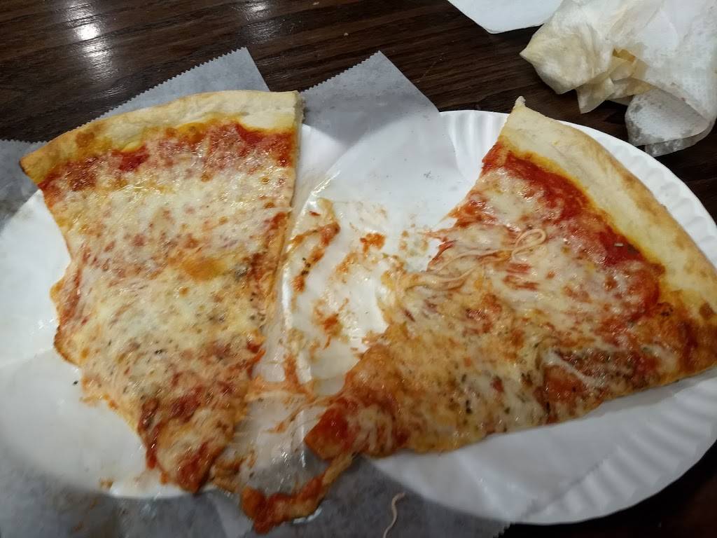 Tomato & Basil Pizzeria | restaurant | 1692 Merrick Rd, Merrick, NY 11566, USA | 5163779500 OR +1 516-377-9500