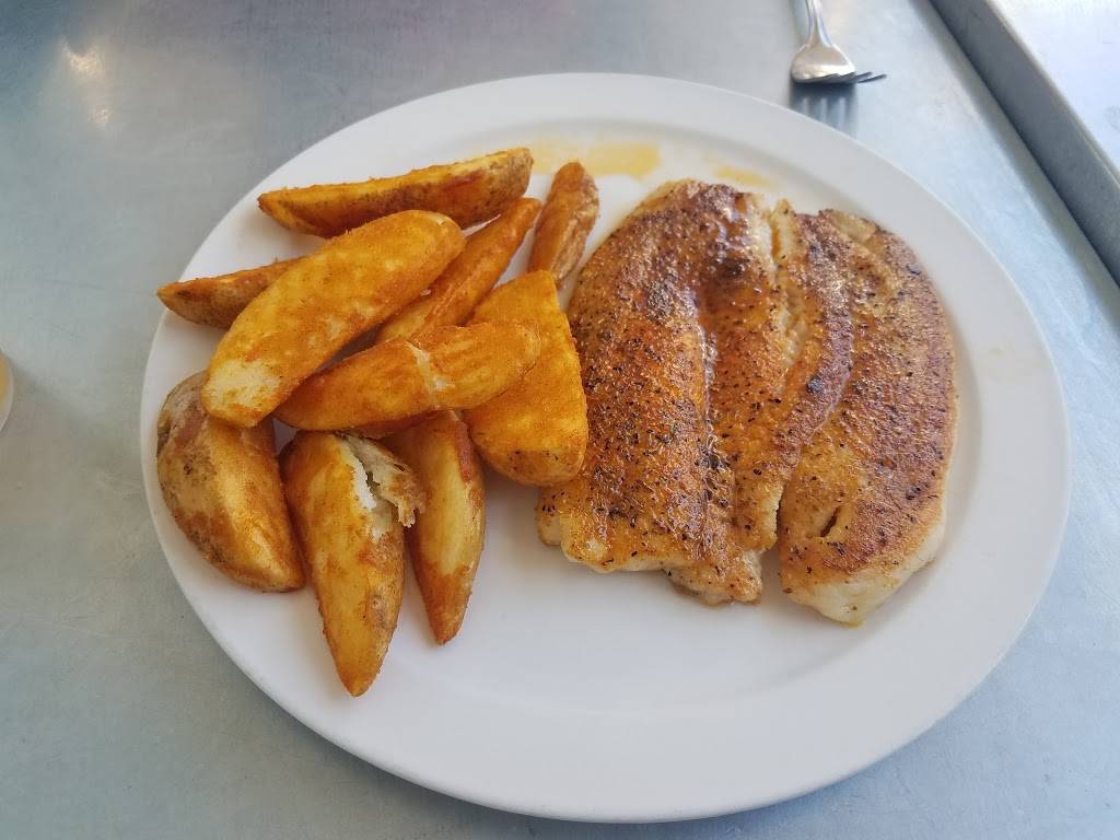 Fishermans Market & Grill | restaurant | 44250 Town Center Way C-2, Palm Desert, CA 92260, USA | 7607766533 OR +1 760-776-6533