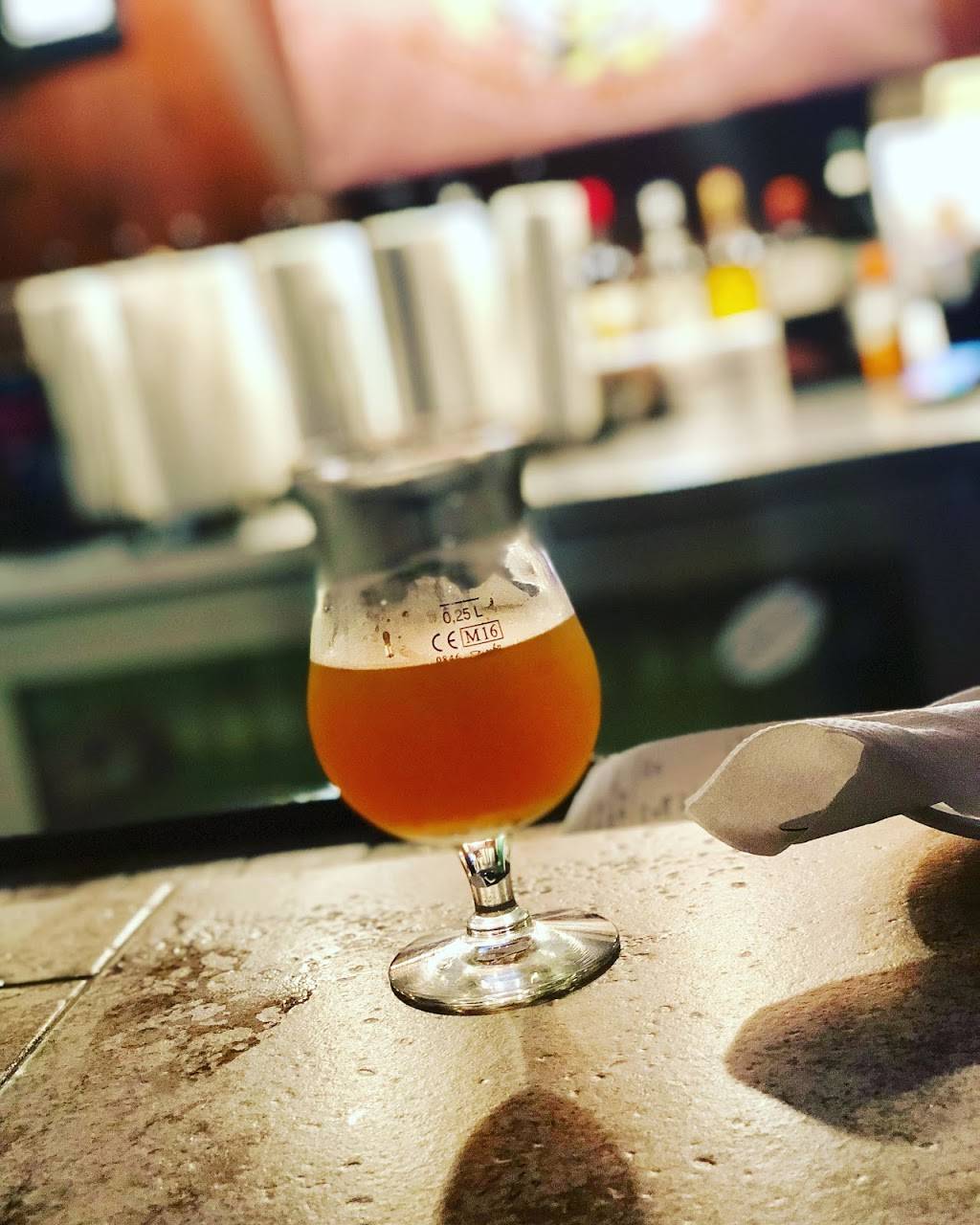 Crafty Bastards Restaurant & Pub | restaurant | 4860 NW 39th Ave A, Gainesville, FL 32606, USA | 3528725970 OR +1 352-872-5970