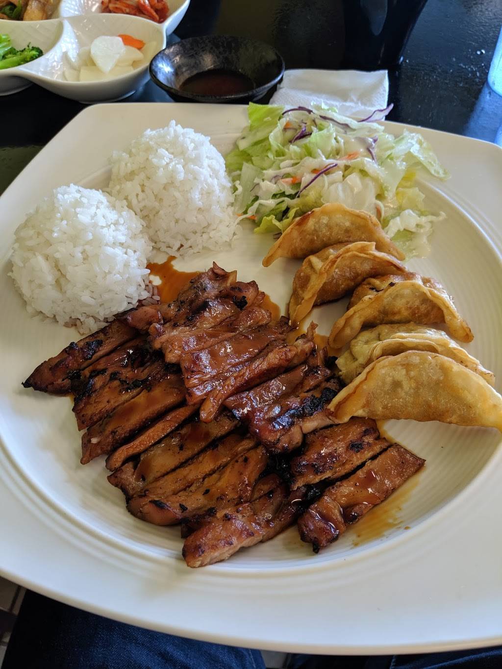 TWINS ASIAN BISTRO | restaurant | 14308 124th Ave NE, Kirkland, WA 98034, USA | 4258213025 OR +1 425-821-3025