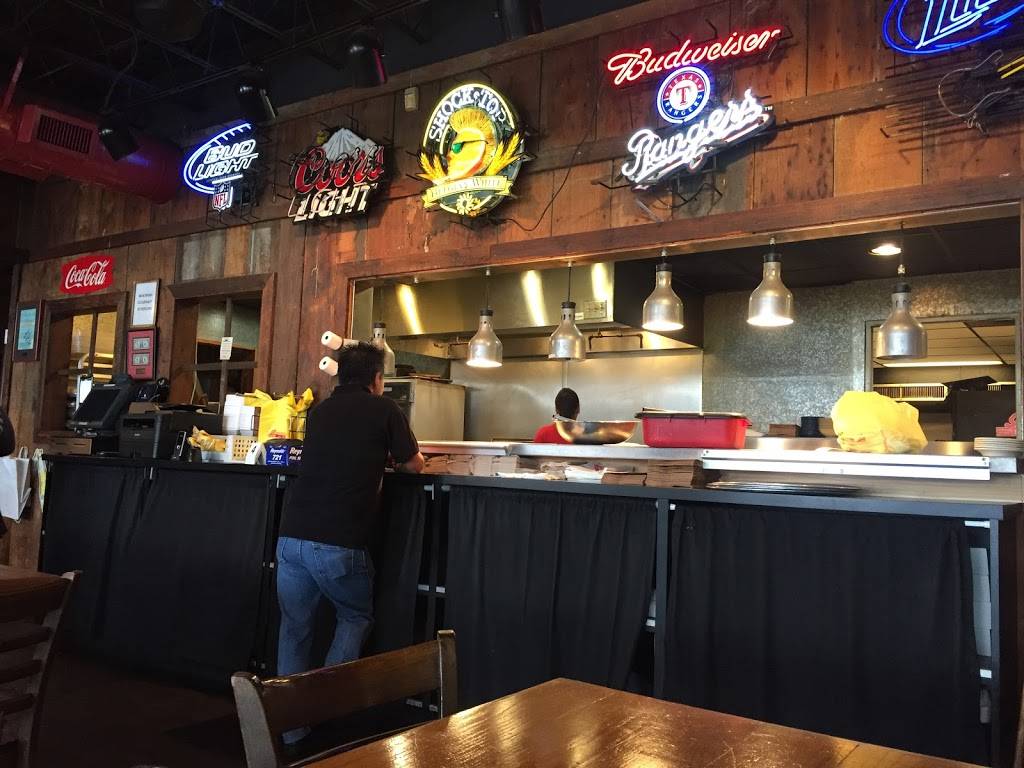 Sonny Bryans Smokehouse | restaurant | 5519 W Lovers Ln, Dallas, TX 75209, USA | 2143512024 OR +1 214-351-2024