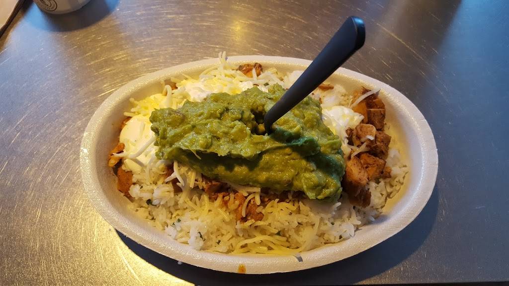 Chipotle Mexican Grill | restaurant | 7427 W Thomas Rd Ste 5, Phoenix, AZ 85033, USA | 6232401662 OR +1 623-240-1662