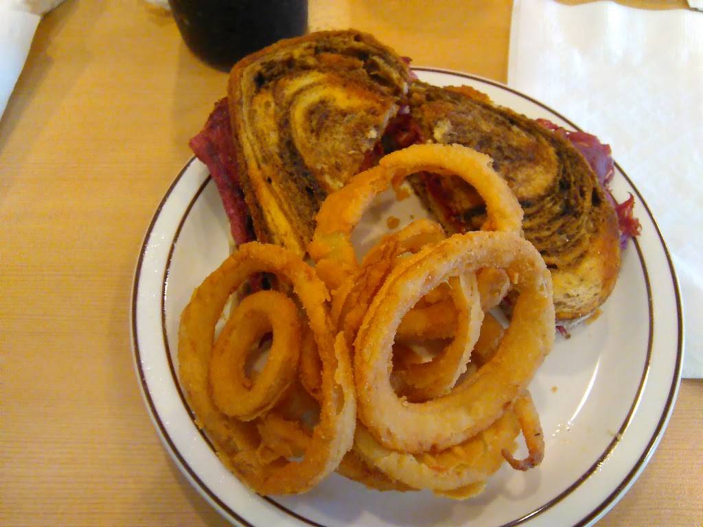 Frischs Big Boy | restaurant | 6510 Signature Dr, Louisville, KY 40213, USA | 5029693831 OR +1 502-969-3831