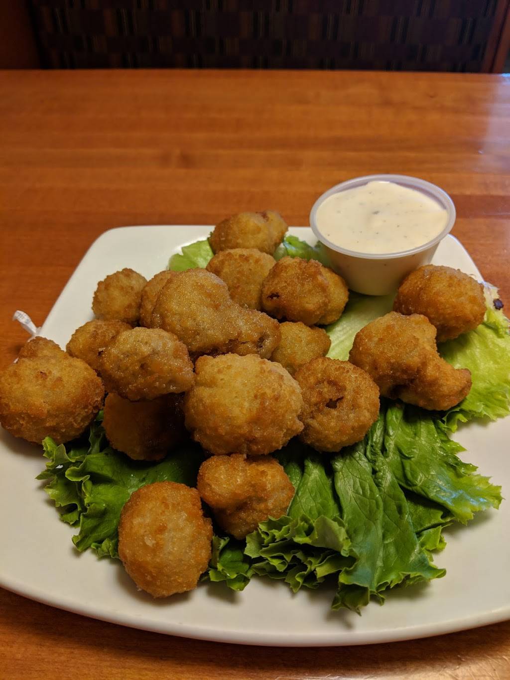 American Table Restaurant | restaurant | 3575 Lake City Hwy, Warsaw, IN 46580, USA | 5742678171 OR +1 574-267-8171