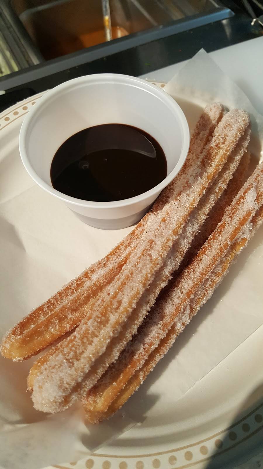 La Taqueria | restaurant | 1300 4e Avenue, Québec, QC G1J 3B6, Canada | 5816812092 OR +1 581-681-2092