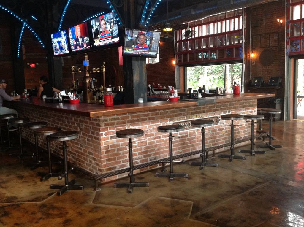 Hooch | restaurant | 25 Wall St suite a, Orlando, FL 32801, USA | 4078499904 OR +1 407-849-9904