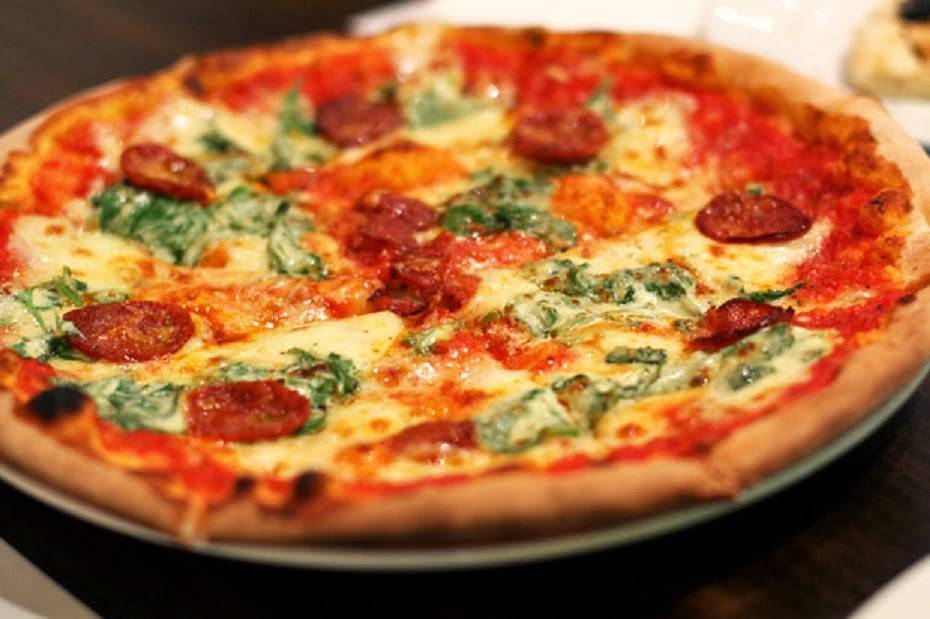 Ameci Pizza & Pasta | restaurant | 12450 Burbank Blvd, Valley Village, CA 91607, USA | 8185091666 OR +1 818-509-1666
