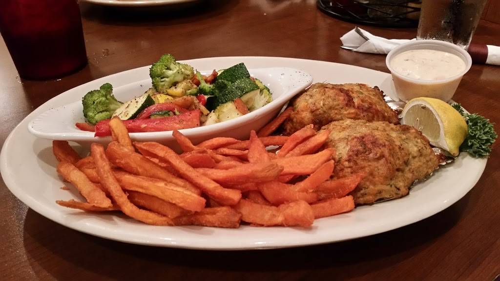 Crystal Beer Parlor | restaurant | 301 W Jones St, Savannah, GA 31401, USA | 9123491000 OR +1 912-349-1000