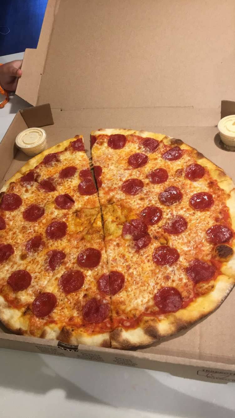 ZaLat Pizza Fitzhugh Dallas | restaurant | 2519 N Fitzhugh Ave, Dallas, TX 75204, USA | 2143709786 OR +1 214-370-9786