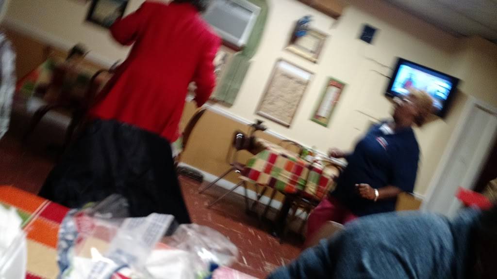 Ds Soul Food Cafe | restaurant | 58015 Main St, Plaquemine, LA 70764, USA | 2252387441 OR +1 225-238-7441