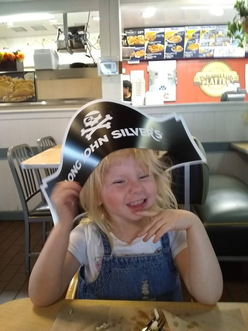 Long John Silvers | restaurant | 1118 W Central Ave, Carthage, MO 64836, USA | 4173584573 OR +1 417-358-4573