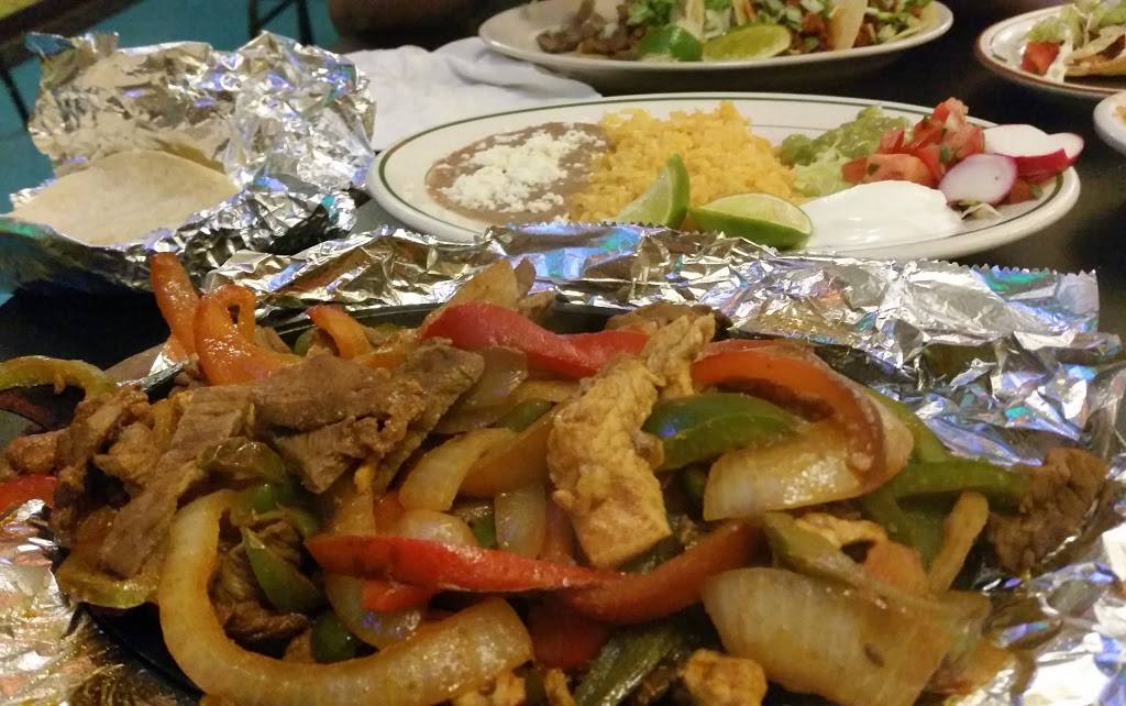 La Mexicana | restaurant | 1759 State St, Schenectady, NY 12304, USA | 5183461700 OR +1 518-346-1700