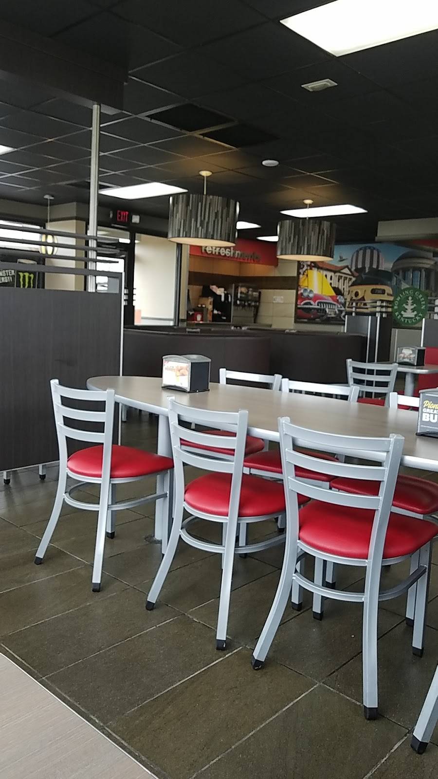 Hardees | restaurant | 592 Interstate Dr, Bowling Green, KY 42101, USA | 2707459930 OR +1 270-745-9930