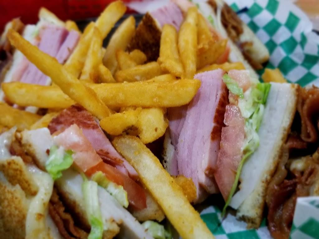 Marios | restaurant | 1090 N Homestead Blvd, Homestead, FL 33033, USA | 3052472470 OR +1 305-247-2470