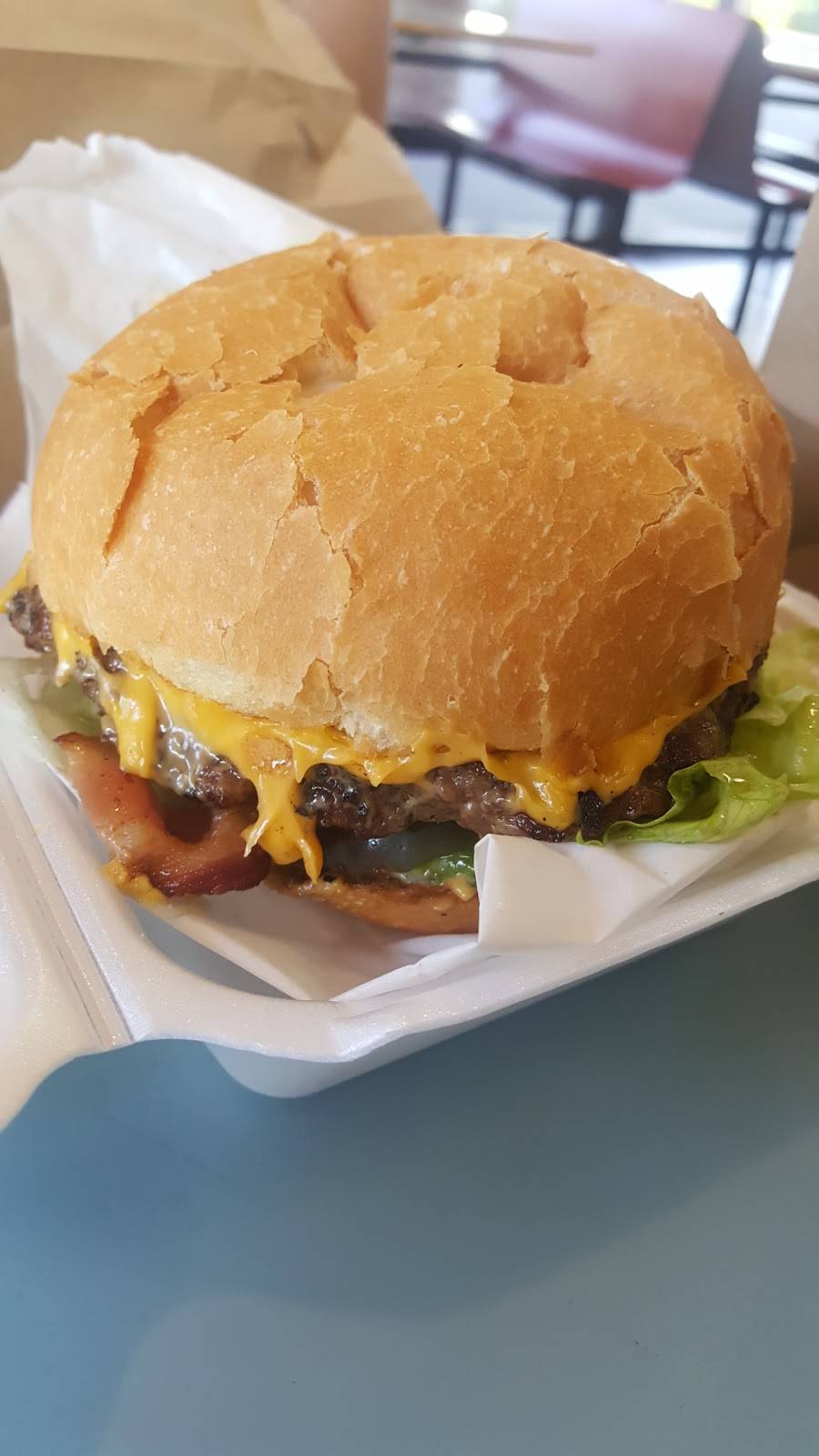 Burger Junction | restaurant | 7900 Florin Rd # 5, Sacramento, CA 95828, USA | 9163934420 OR +1 916-393-4420