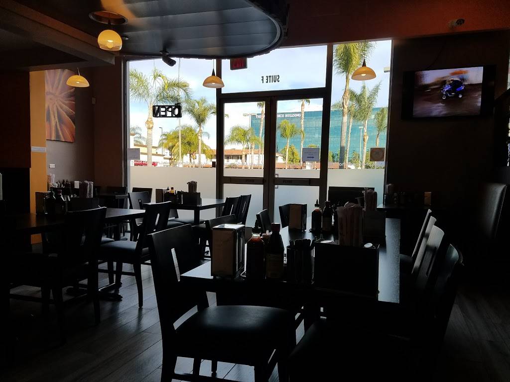 Simply Pho Noodle House | restaurant | 424 S Main St suite f, Orange, CA 92868, USA | 7149124020 OR +1 714-912-4020