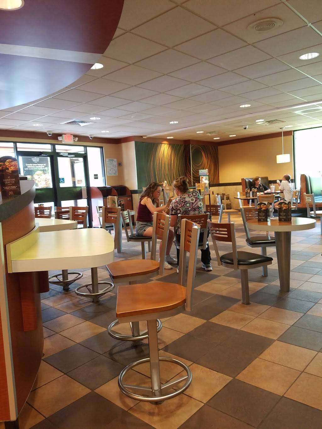 McDonalds | cafe | 9615 Myersville, Middletown Rd, Myersville, MD 21773, USA | 3012933535 OR +1 301-293-3535