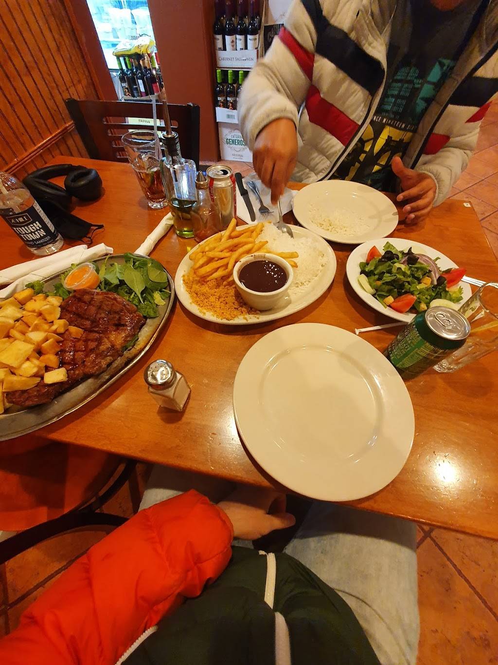 Oasis Brazilian Restaurant | restaurant | 373 Main St, Medford, MA 02155, USA | 7813968337 OR +1 781-396-8337