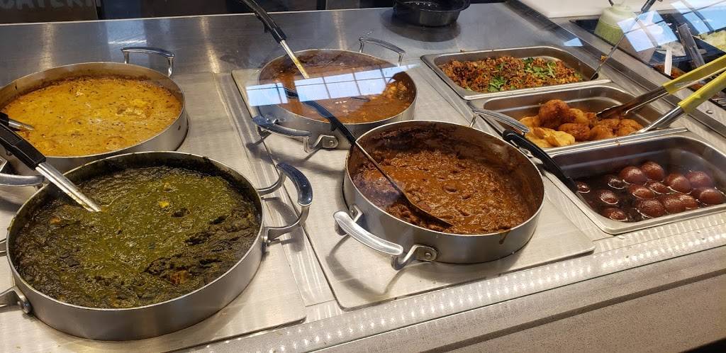 Hurry Curry, The Indian Kitchen Restaurant | restaurant | 3100 Howard Ave, Windsor, ON N8X 3Y4, Canada | 5199668818 OR +1 519-966-8818