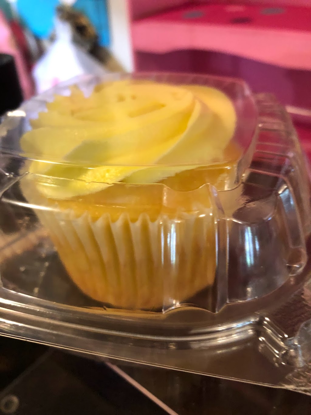 Love Always Gifts - Shop & Eat | restaurant | 625 N Sam Houston Blvd Ste. A, San Benito, TX 78586, USA | 9562342598 OR +1 956-234-2598