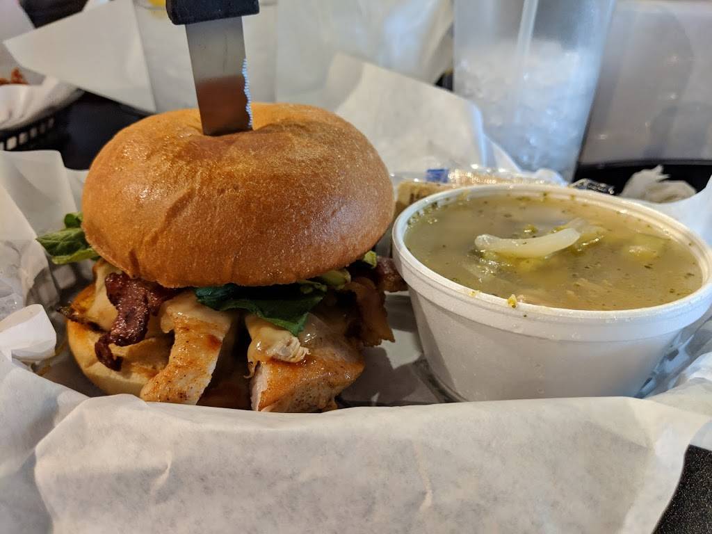 The Vault Bar & Grill | restaurant | 73 N Main St, Porterville, CA 93257, USA | 5597919370 OR +1 559-791-9370