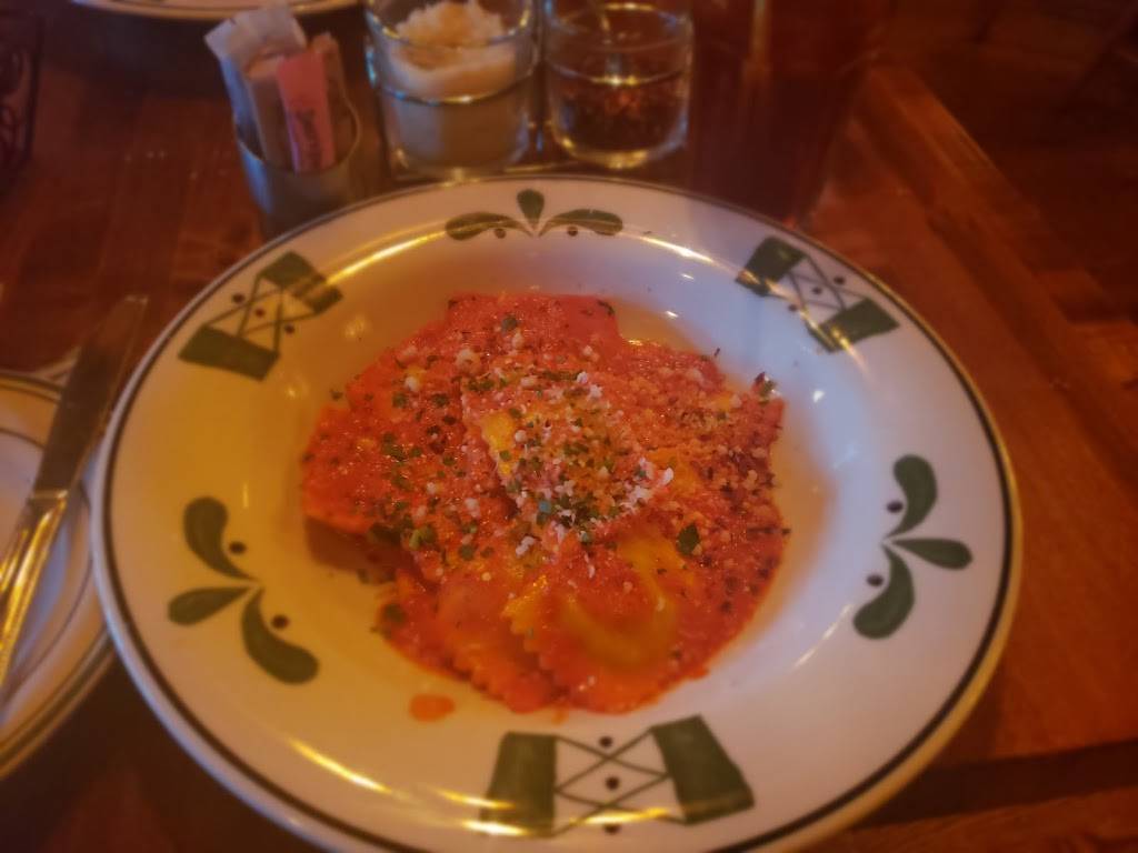 Enzos Bistro and Bar Rancho Mirage | restaurant | 70030 CA-111, Rancho Mirage, CA 92270, USA | 7603217635 OR +1 760-321-7635