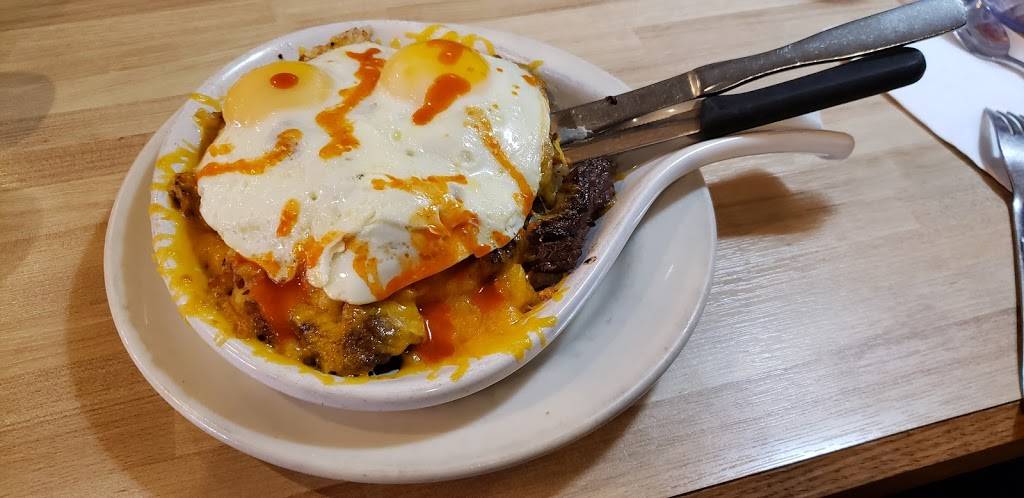 Downers Delight | restaurant | 401 75th St, Downers Grove, IL 60516, USA | 6302419671 OR +1 630-241-9671