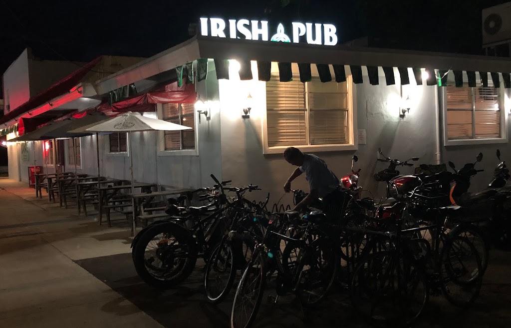 Bradys Pub Key West | restaurant | 1900 Flagler Ave, Key West, FL 33040, USA | 3052958880 OR +1 305-295-8880