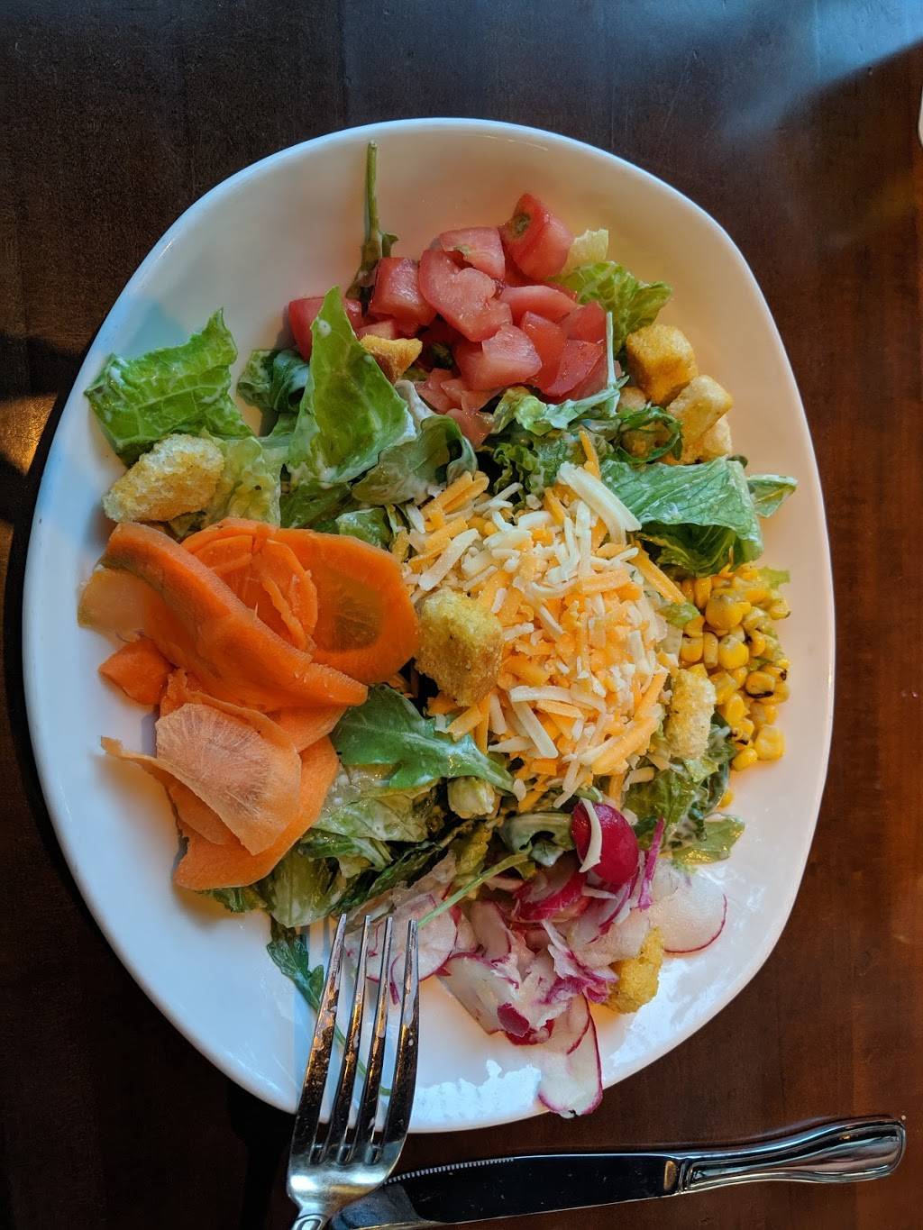 Yard House | restaurant | 849 E Commerce St #409, San Antonio, TX 78205, USA | 2103543844 OR +1 210-354-3844