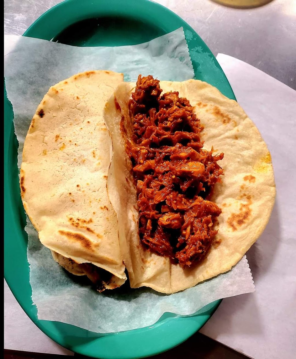 La Cocina de Pilar - Restaurante Mexicano | restaurant | 2810 San Bernardo Ave, Laredo, TX 78040, USA | 9562904592 OR +1 956-290-4592