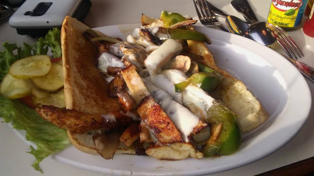 Riverview Diner | restaurant | 1420 SE River Rd, Montgomery, IL 60538, USA | 6308593737 OR +1 630-859-3737