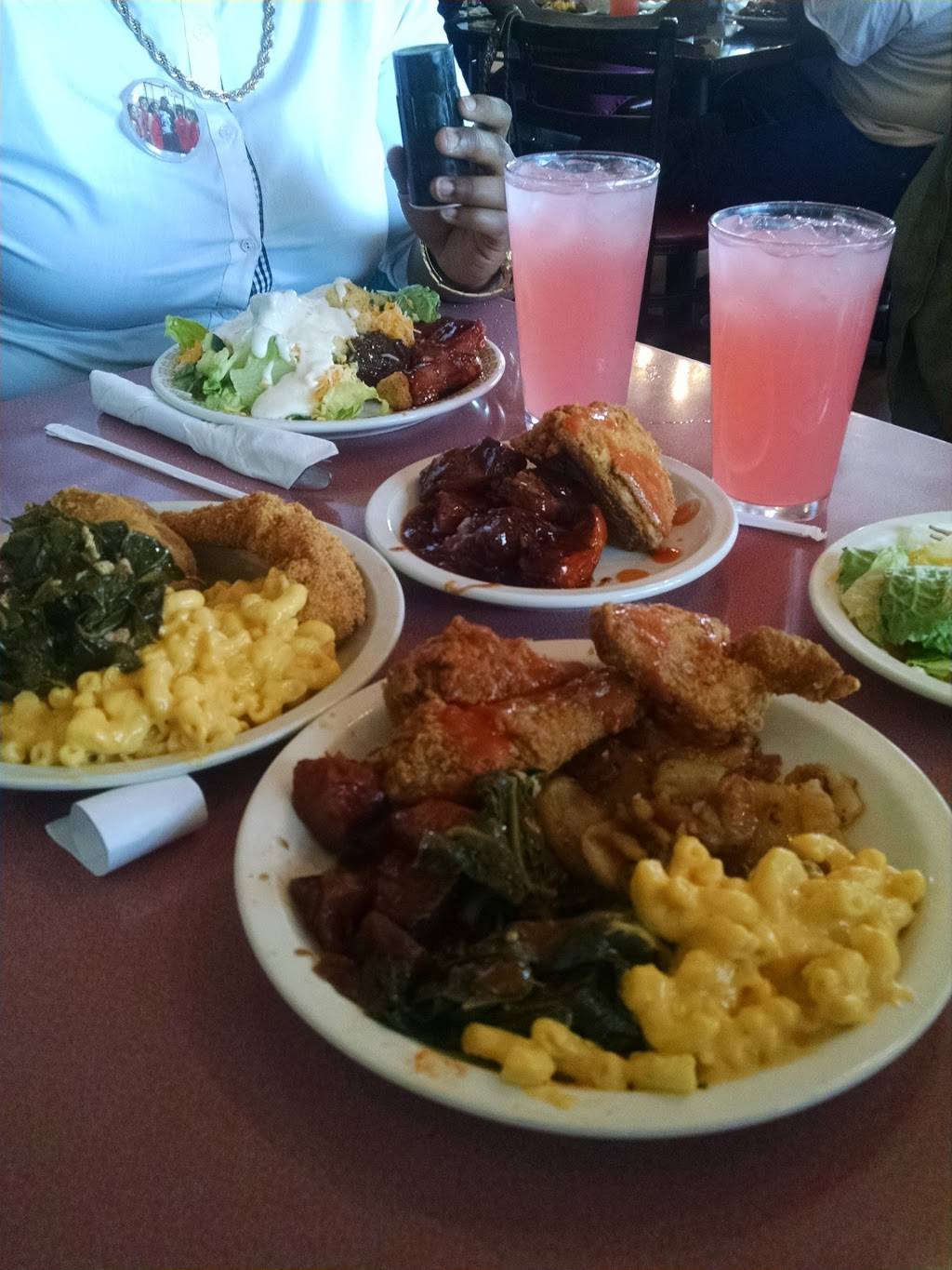 AngLes Bar & Grill | restaurant | 25590 IN-2, South Bend, IN 46619, USA | 5742329000 OR +1 574-232-9000