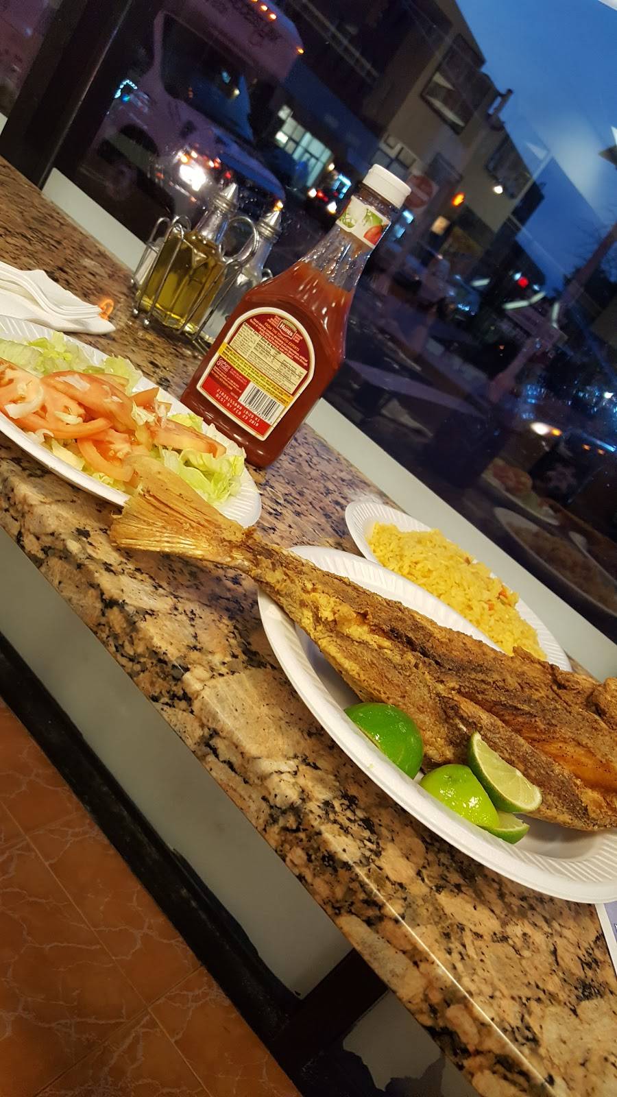 Fancy Fish | restaurant | 32 Central Ave, Passaic, NJ 07055, USA | 9737784466 OR +1 973-778-4466