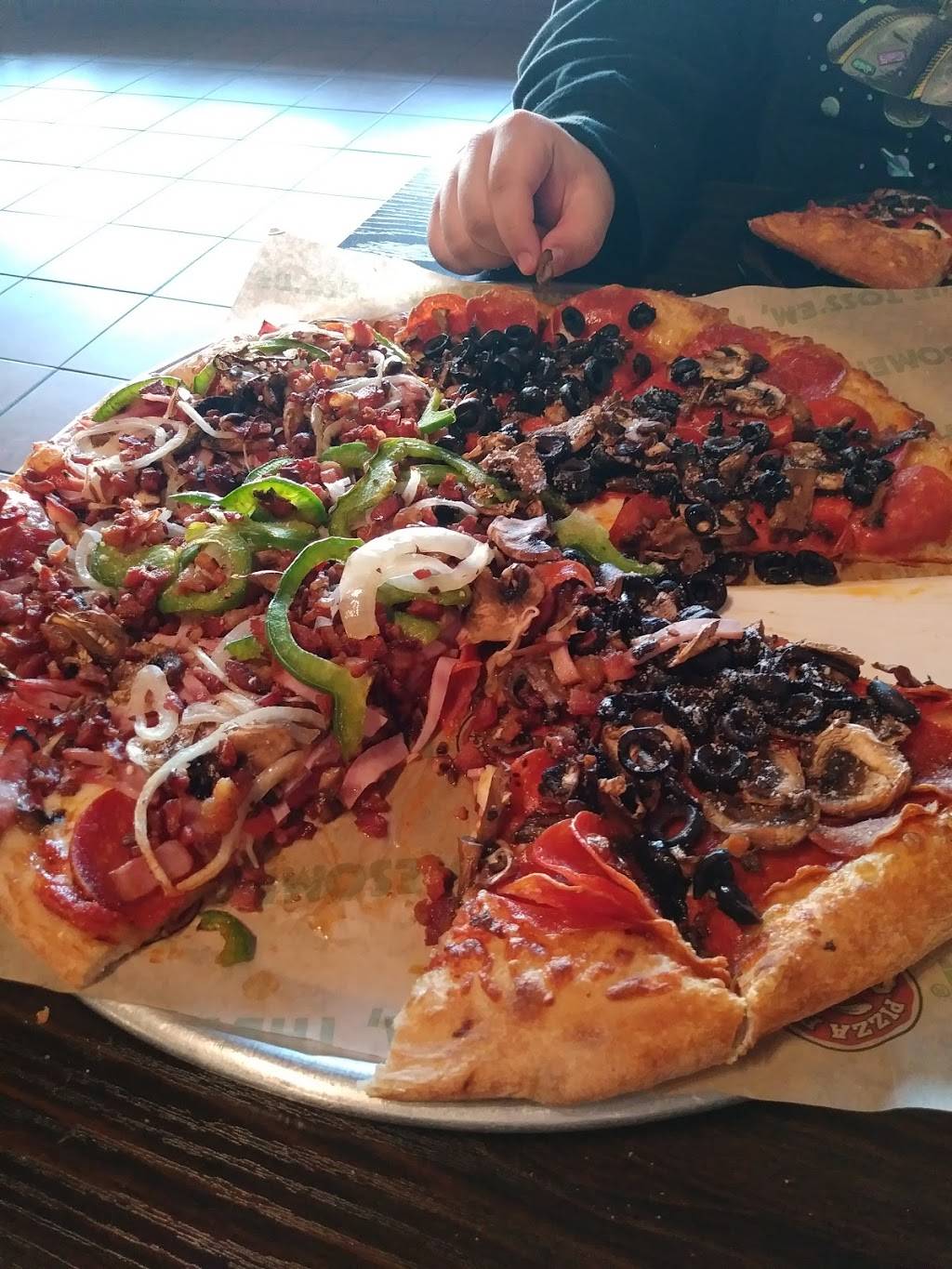 Pizza Factory | restaurant | 447 5th St, Gustine, CA 95322, USA | 2098542777 OR +1 209-854-2777