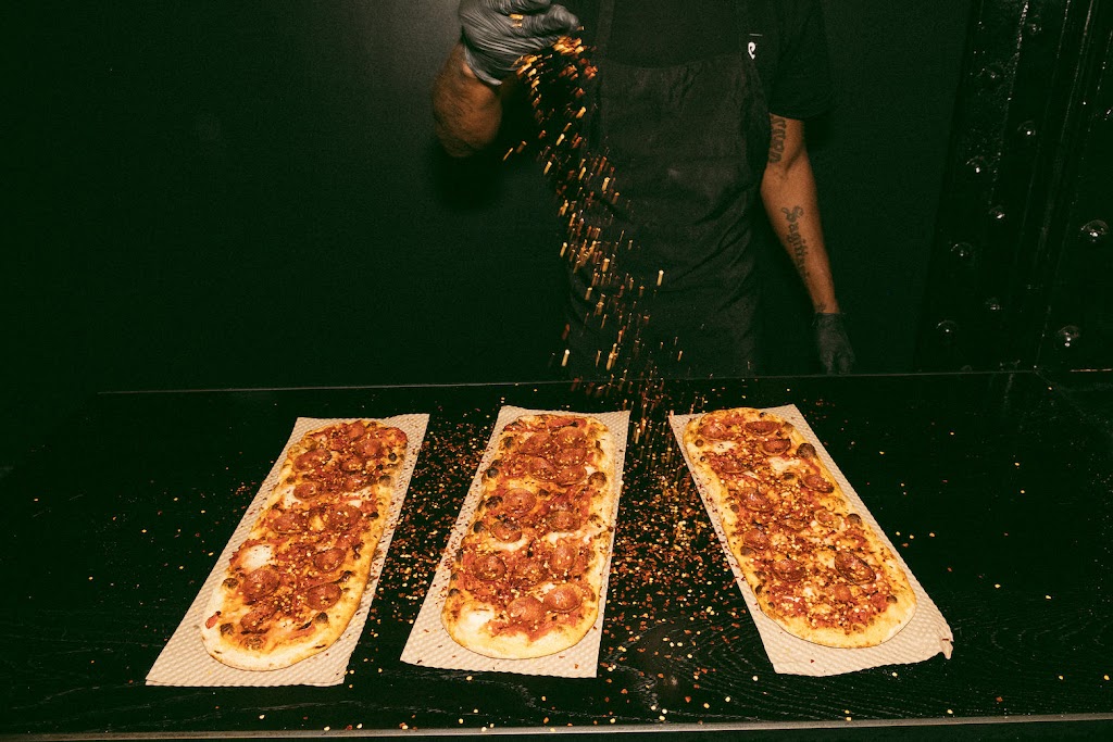 &pizza - Ashburn | restaurant | 20552 Easthampton Plaza, Ashburn, VA 20147, USA | 2023355991 OR +1 202-335-5991