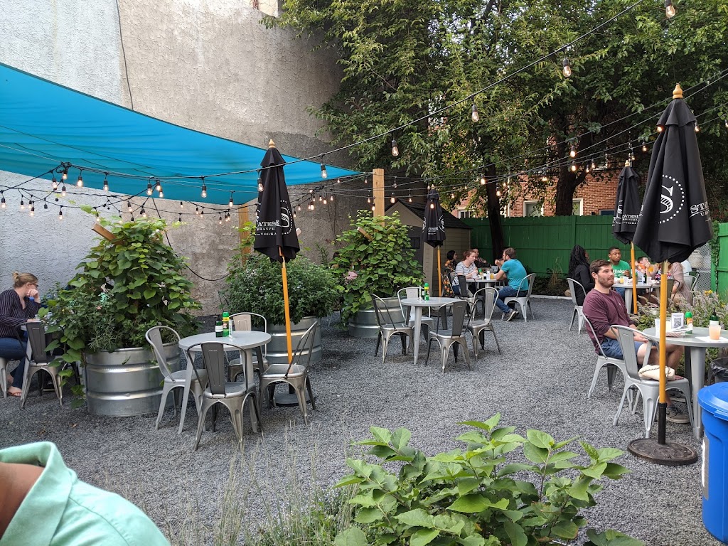 Jet Wine Bar | restaurant | 1525 South St, Philadelphia, PA 19146, USA | 2157351116 OR +1 215-735-1116